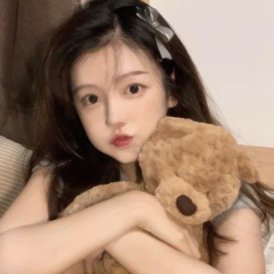 他们在沙漠中灌溉